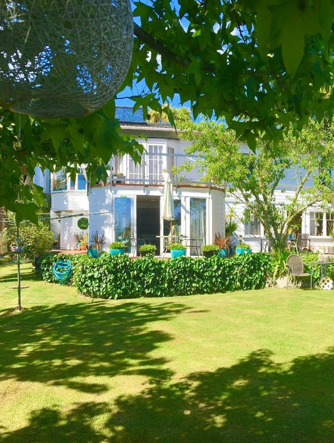 Ah House City B&B Nelson Bagian luar foto